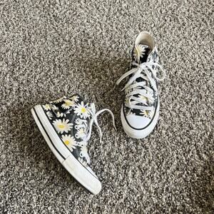Converse All Star Pocket Hi-Top Daisies Floral Print Canvas Sneaker US 5.5